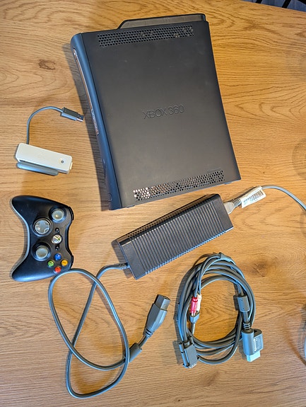 Xbox 360 elite (jasper) RGH modattu