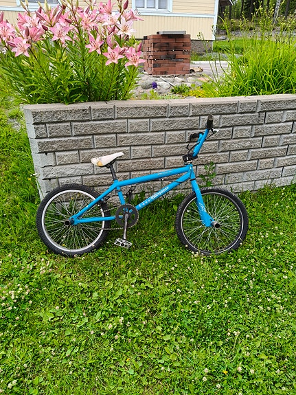 BMX-pyörä