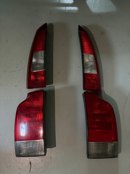 Volvo v70 takavalot