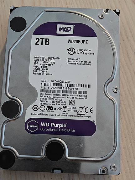WD Purple Surveillance 2TB -kiintolevy (malli: WD20PURZ