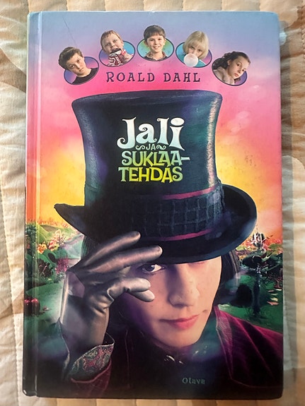 Roald Dahl Jali ja suklaatehdas kirja