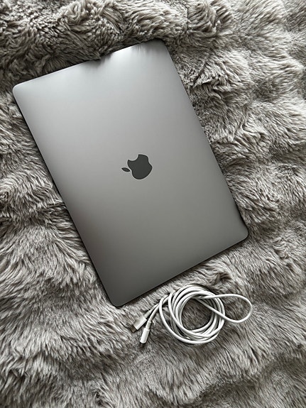 MacBook Pro 13” M1 (2020) – 256 GB