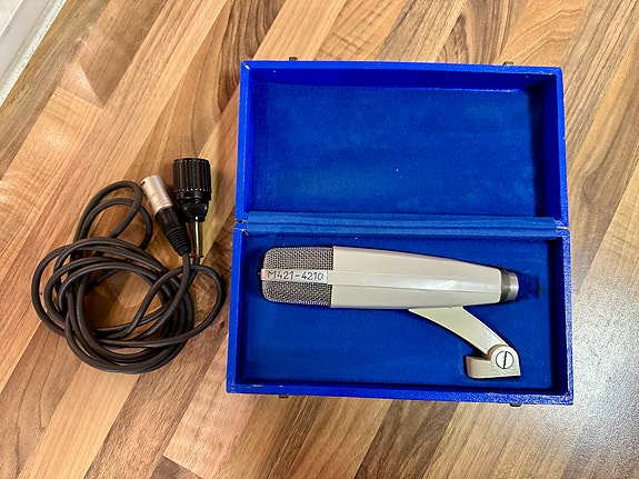 Sennheiser MD 421 mikrofoni