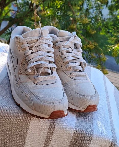 Nike Air kengät