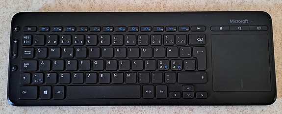Microsoft All-in-One Media -näppäimistö