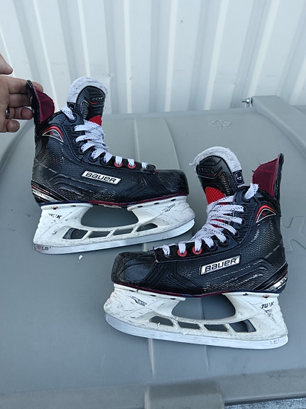Bauer X700 koko 4 EE