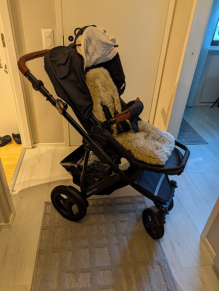 Britax yhdistelmävaunut musta