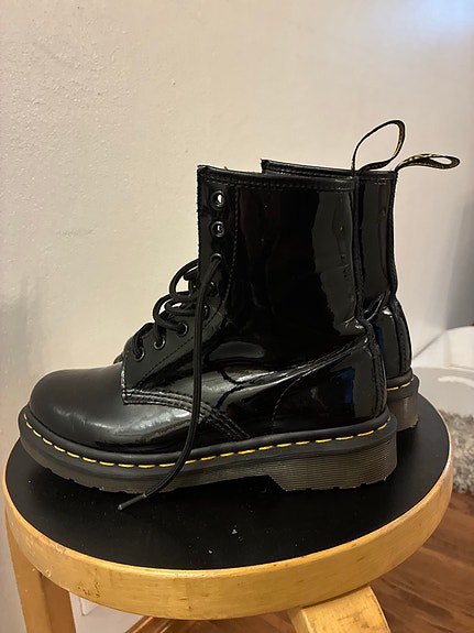 Dr. Martens naisten maiharit koko 38 musta