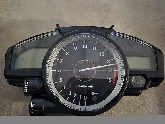Yamaha r1 2007-2008 nopeusmittari
