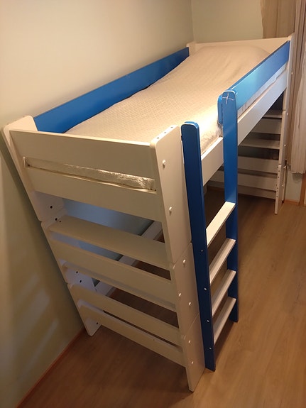 Unipuu 80 parvisänky