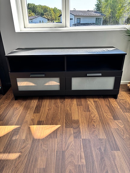 Ikean TV-taso