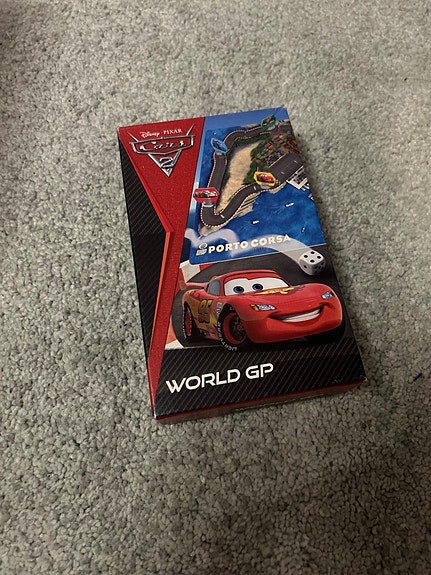 Disney Cars 2 World GP lautapeli