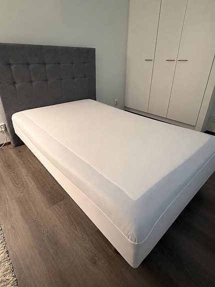 120cm runkopatjasänky (varattu)