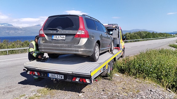 Volvo farmari varaosiksi