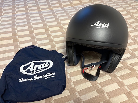 Arai Freeway Classic mattamusta, koko M