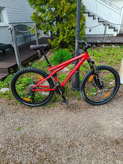 GT Chucker Three Point Zero