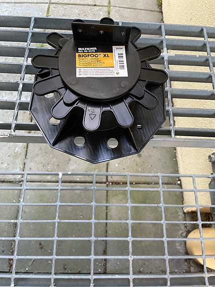 Biltema Bigfoot XL terassijalat 8 kpl