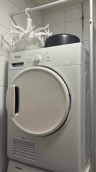 Whirlpool kondensoiva kuivausrumpu