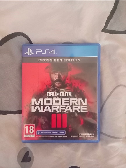 PS4 Call of Duty Modern Warfare III Cross-Gen Edition peli