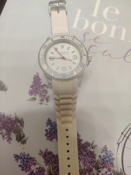 Europa Watch -rannekello