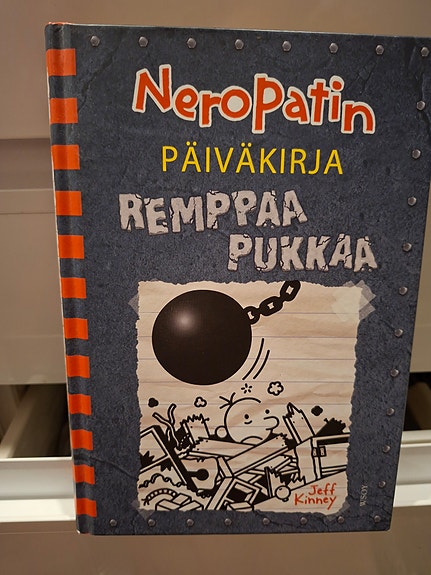 Neropatin päiväkirja lastenkirja