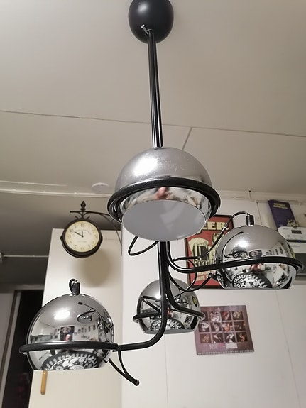Upea vintage Aris Polaris -kattovalaisin 4-lampulla (1970-luku)