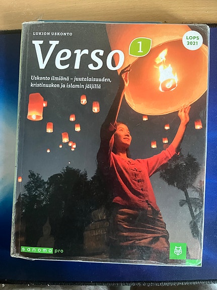 Verso 1 – Lukion uskonto oppikirja
