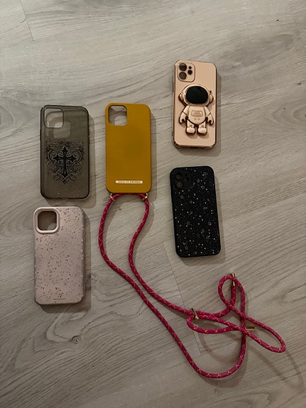 Iphone 12 puhelimen kuoret