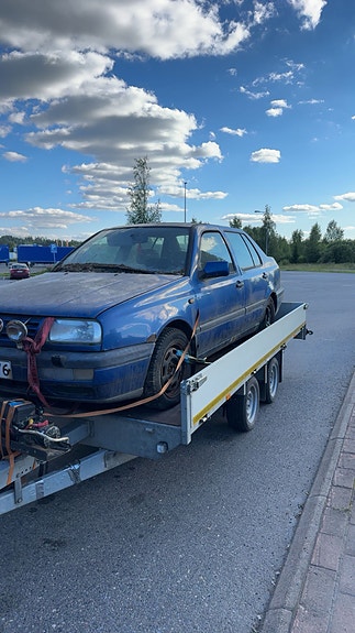 Volkswagen Vento sedan varaosiksi