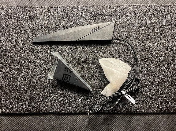 Asus emolevyn wifi antenni