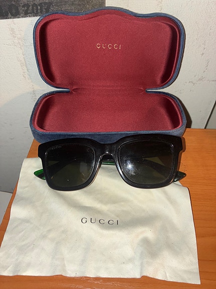 Gucci aurinkolasit