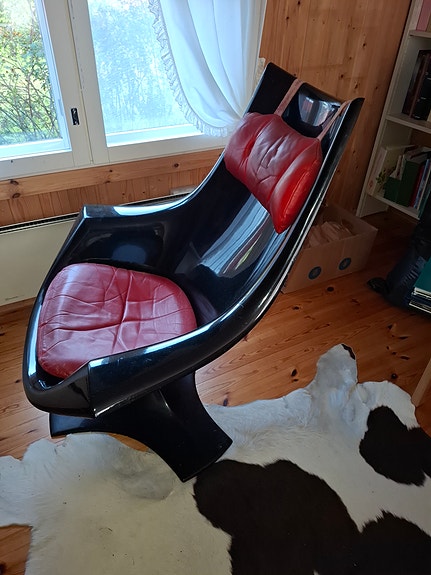 70-luvun design pyörivä lasikuituinen nojatuoli