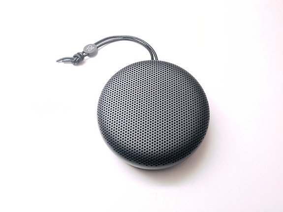 Bang & Olufsen Beoplay A1 Bluetooth kaiutin