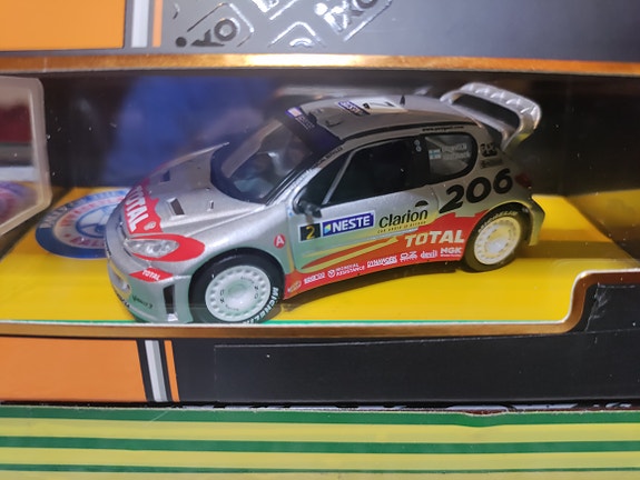 Peugeot 206 WRC 1:43 Neste  ralli 2002 Voittaja.