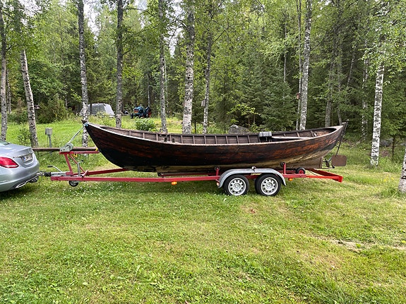 Puuvene  ja venetraileri ,Fiskari, Wickström