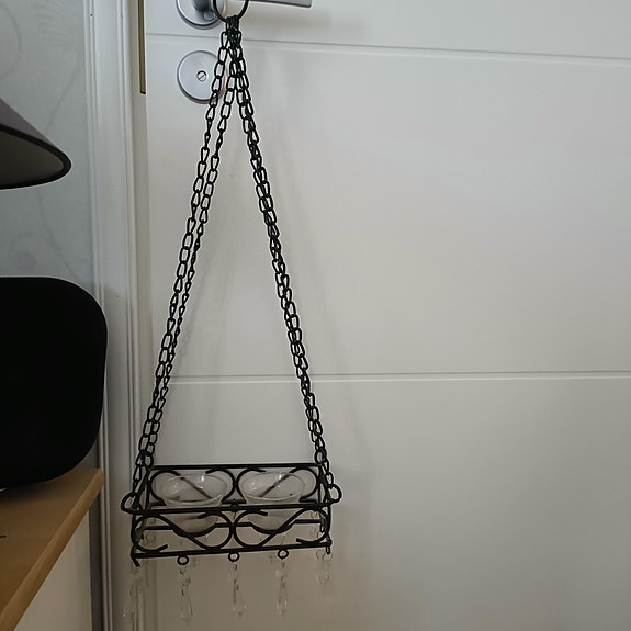 Rautainen kynttilälyhty