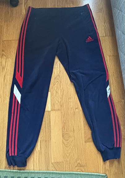 Adidas verkkarit