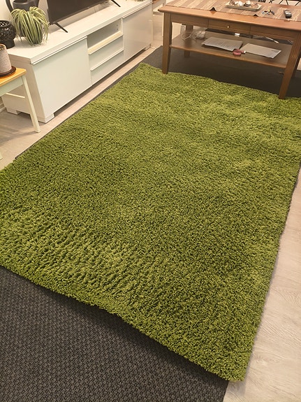 IKEA vihreä nukkamatto