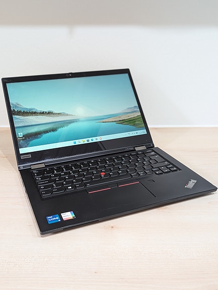 ThinkPad L13 Yoga kosketusnäyttö | UUSI SSD ja akku
