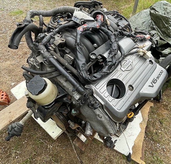 Nissan Maxima 3.0 V6 -04 moottori