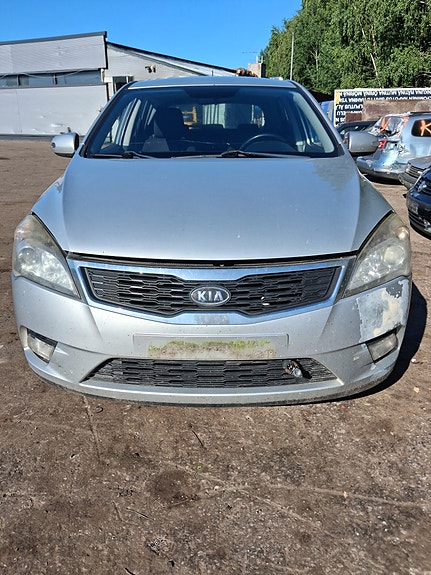 Kia Ceed varaosiksi