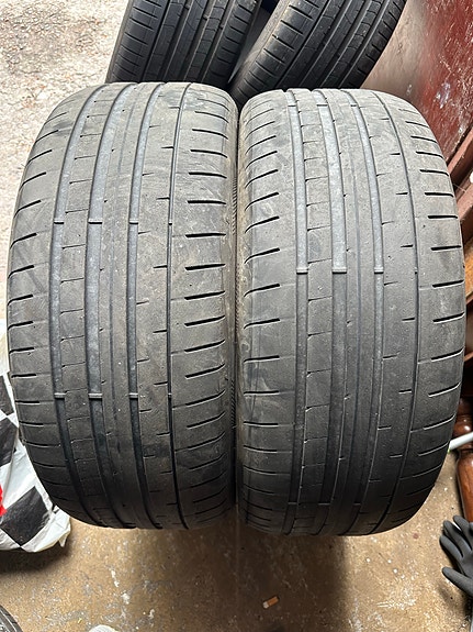 2 kpl kesärenkaat 255/40/22 good year