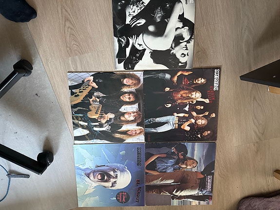 Metallica ja Scorpions LP-levyt, rock/heavy vinyylipaketti