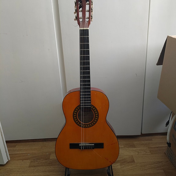 3/4 Klassinen kitara