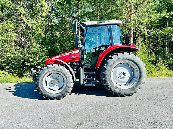 Massey Ferguson 5455 DYNA 4 * VAIN 2580h, ERITTÄIN SIISTI, ETUNOSTOLAITE *