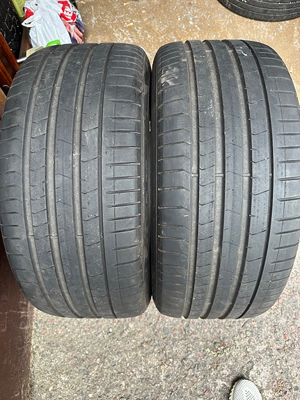 2 kpl kesärenkaat 255/35/21 pirelli