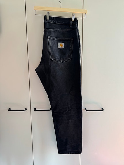 Carhartt farkut, Newel malli, koko W32, musta