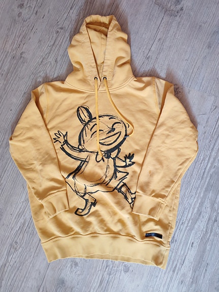 Pikku myy huppari