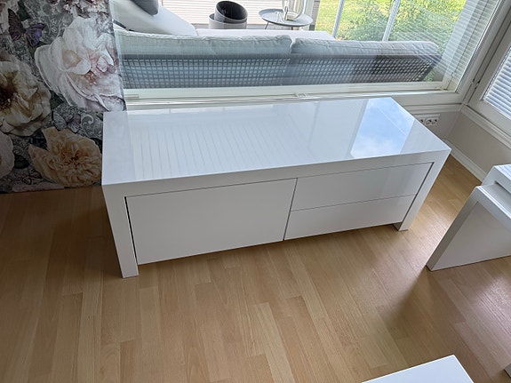 Valanti TV-taso 130 x 45 , k 47