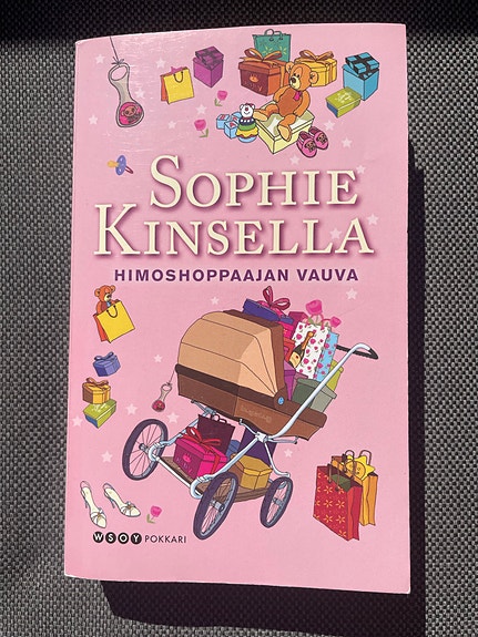 Sophie Kinsella Himoshoppaajan vauva pokkari
